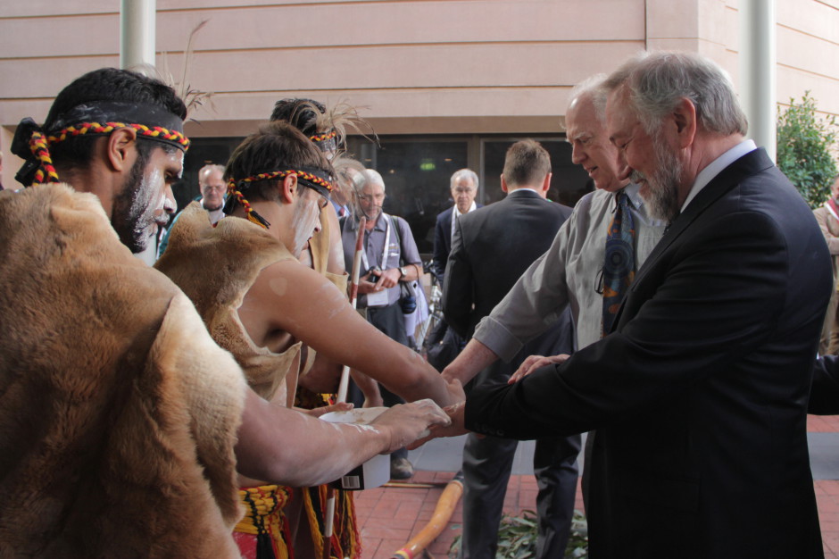 Manfred Neun receives a Kaurna welcome at the Opening ceremony