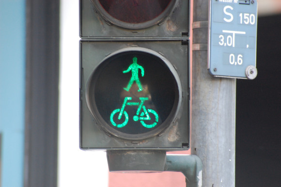 Bicycle traffic light