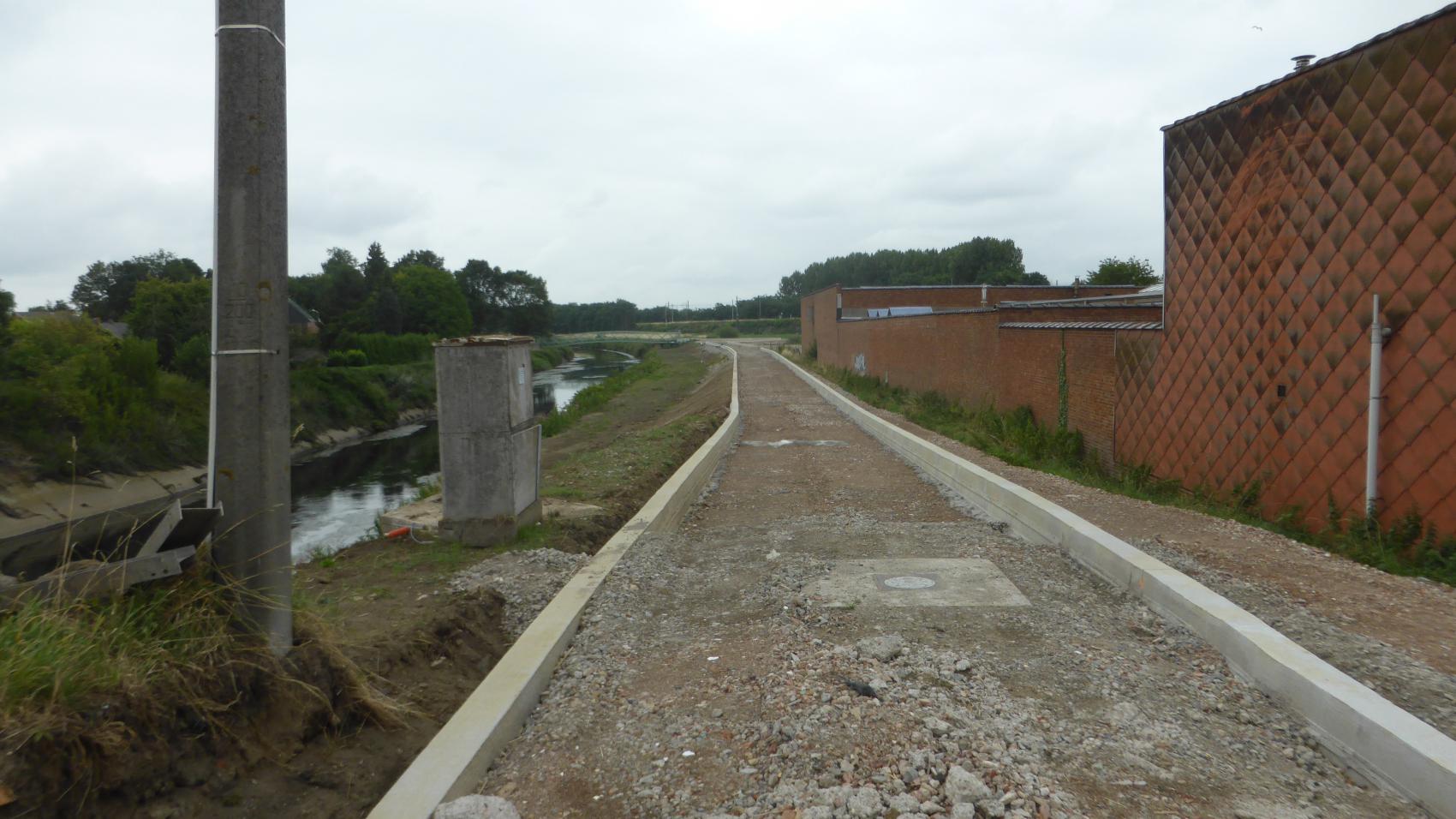 Construction of a connecting section in Eppegem near Brusselsesteenweg.