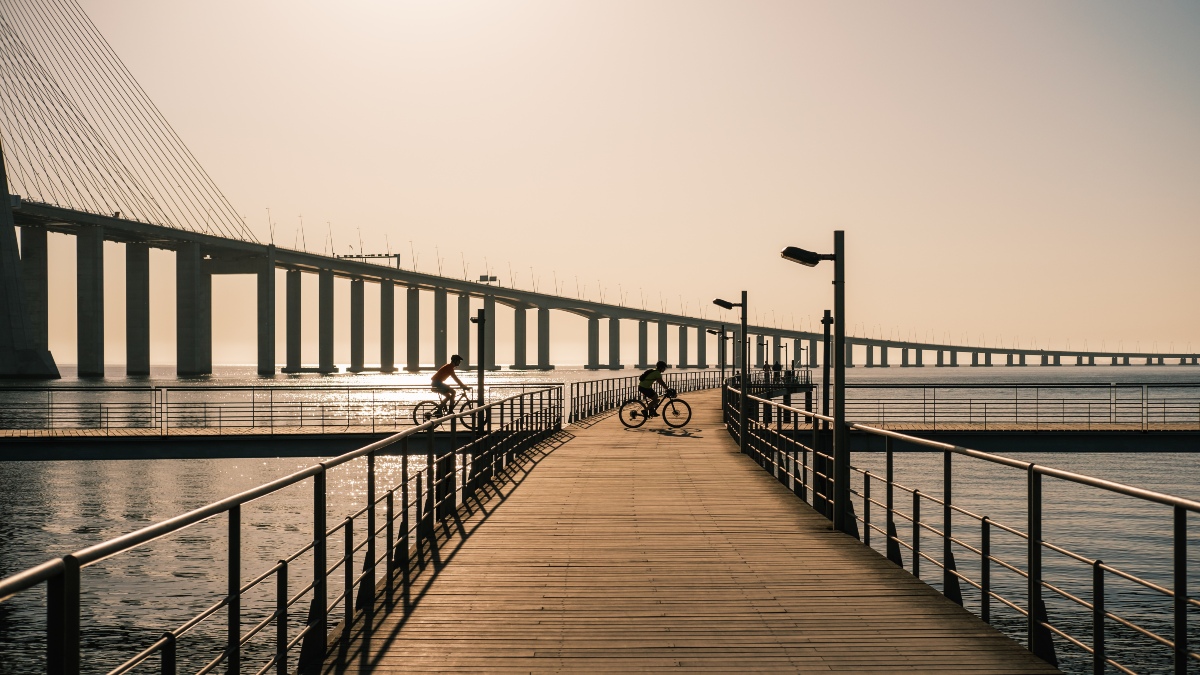 Pay less, ride more: Portugal is first EU country to reduce VAT rate on  bicycle purchases