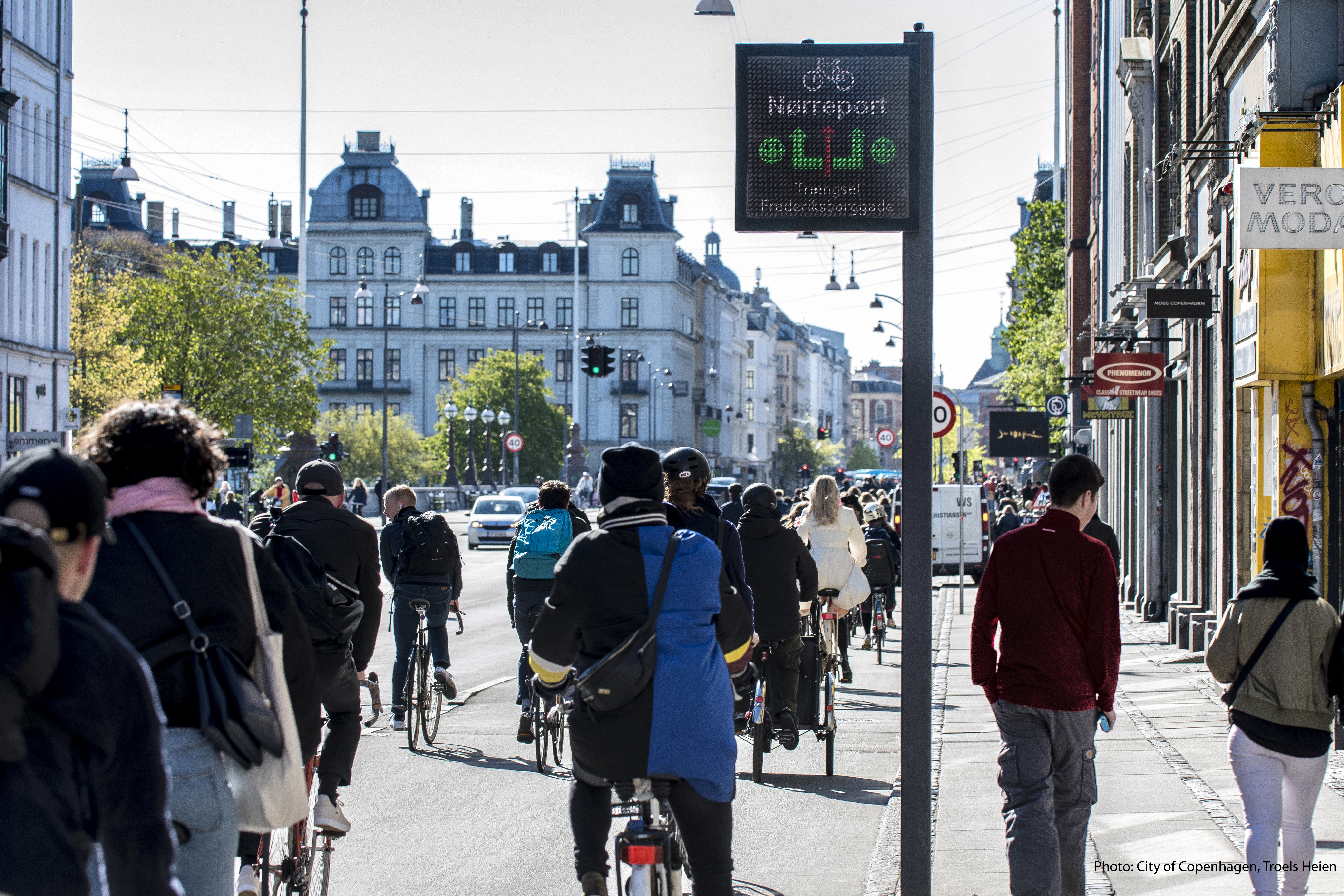 VisionaryCities Series: The City of Copenhagen introduces message signs, exclusively for | ECF
