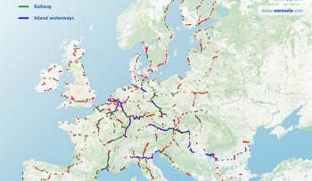 There are nearly 8000 locations where EuroVelo and TEN-T networks overlap. The number would be much higher if we included national and local cycling networks.  